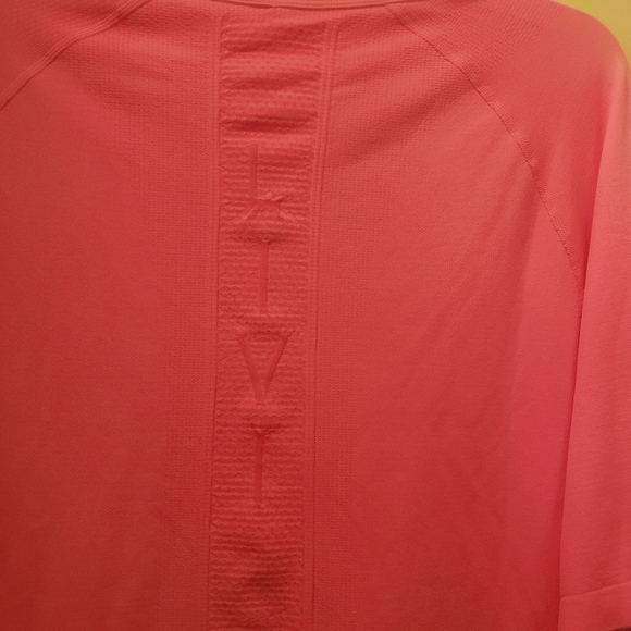 LIVI Lane Bryant Sz 26/28 Hot Pink Neon Seamless Pullover Athleisure Top Shirt - Picture 4 of 7
